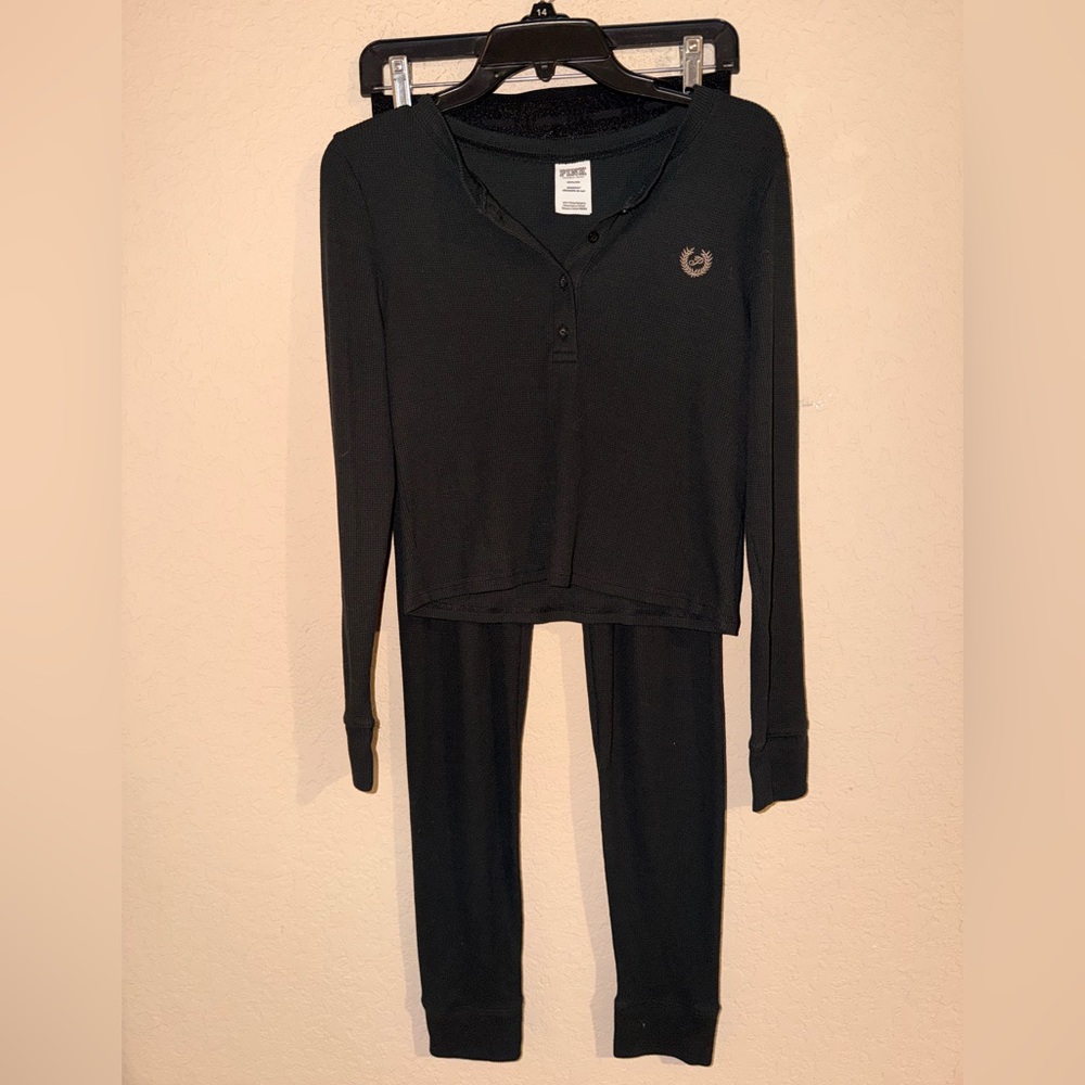 Victoria's Secret PINK Black Thermal Long Sleeve Shirt & Leggings Pajamas - Picture 3 of 11